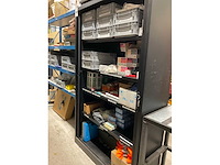 Kast met ehbo artikelen - afbeelding 2 van  7