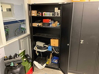 Kast met elektromateriaal - afbeelding 1 van  9