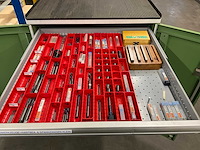 Kast met frees- en draaigereedschap - afbeelding 1 van  2