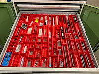 Kast met frees- en draaigereedschap - afbeelding 3 van  3