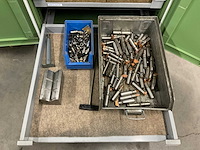 Kast met frees- en draaigereedschap - afbeelding 2 van  2