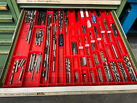 Kast met gereedschap - afbeelding 4 van  9