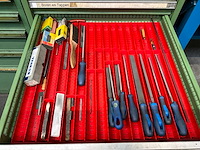 Kast met gereedschap - afbeelding 5 van  9