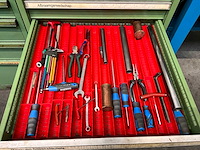 Kast met gereedschap - afbeelding 6 van  9