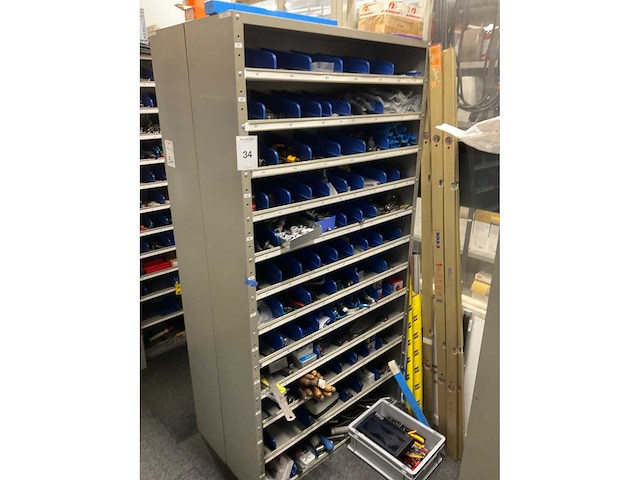 Kast met handgereedschap (2x) - afbeelding 2 van  17