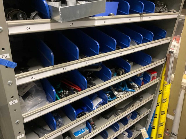 Kast met handgereedschap (2x) - afbeelding 6 van  17