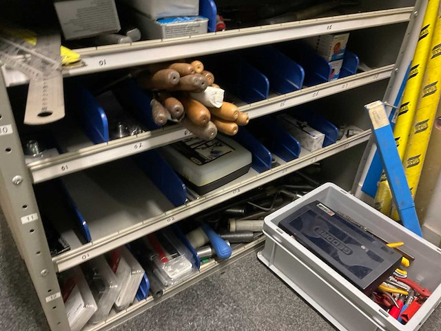 Kast met handgereedschap (2x) - afbeelding 8 van  17