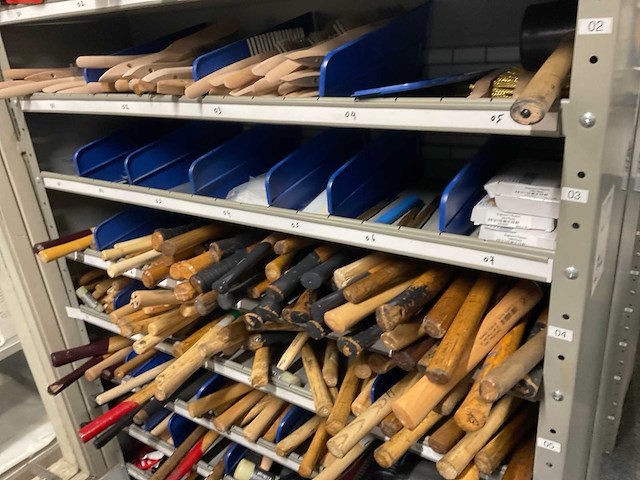 Kast met handgereedschap (2x) - afbeelding 12 van  17