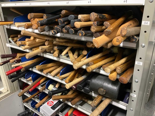 Kast met handgereedschap (2x) - afbeelding 13 van  17