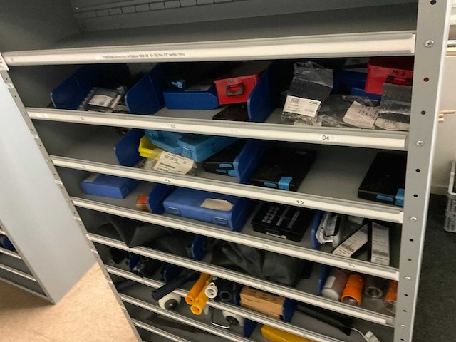 Kast met handgereedschap (6x) - afbeelding 3 van  26