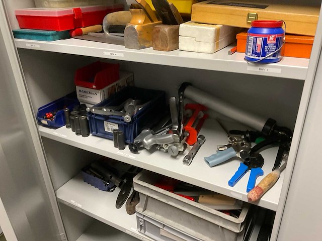 Kast met handgereedschap (6x) - afbeelding 18 van  26