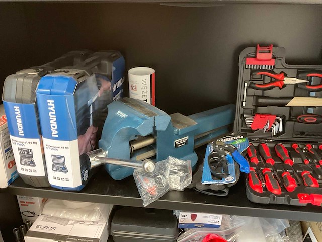 Kast met handgereedschap - afbeelding 6 van  10