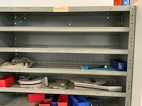 Kast met inhoud (2x) - afbeelding 9 van  10