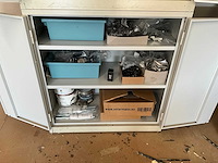 Kast met inhoud (4x) - afbeelding 13 van  23