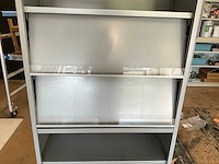 Kast met inhoud (4x) - afbeelding 16 van  23