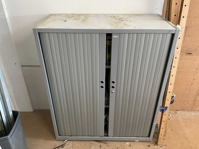 Kast met inhoud (4x) - afbeelding 12 van  23