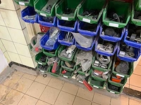 Kast met inhoud (7x) - afbeelding 24 van  36