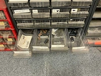 Kast met inhoud (8x) - afbeelding 7 van  7