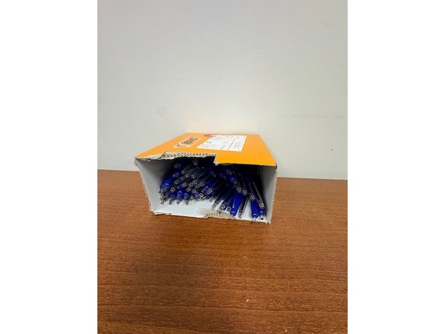 Kast met inhoud diversen - afbeelding 5 van  9