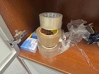 Kast met inhoud diversen - afbeelding 9 van  9