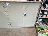 Kast met inhoud - afbeelding 6 van  6