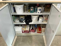 Kast met inhoud - afbeelding 1 van  8