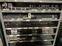 Kast met installatie materialen - afbeelding 2 van  6