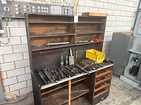 Kast met kotter gereedschap - afbeelding 1 van  7