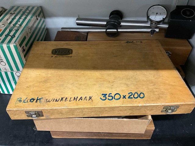 Kast met meetgereedschap - afbeelding 8 van  22