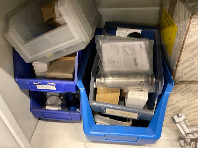 Kast met meetgereedschap - afbeelding 11 van  22