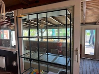 Kast met metalen frame en glas - afbeelding 3 van  5