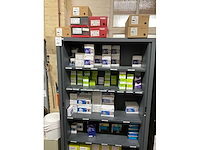 Kast met onderhouds- en beschermingsmiddelen (5x) - afbeelding 3 van  27