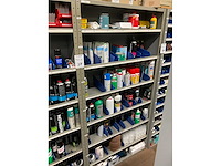 Kast met onderhouds- en beschermingsmiddelen (5x) - afbeelding 14 van  27