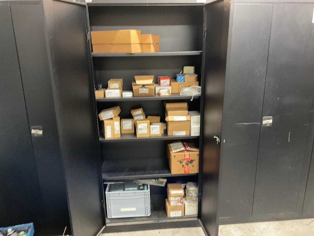 Kast met plc elektromateriaal - afbeelding 1 van  6