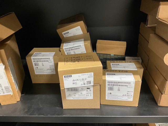 Kast met plc elektromateriaal - afbeelding 4 van  6