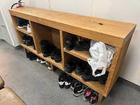 Kast met schoenen - afbeelding 2 van  3