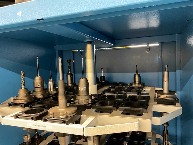 Kast met sk50 freesgereedschap - afbeelding 3 van  7