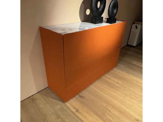 Kast, spectral, side - afbeelding 3 van  9
