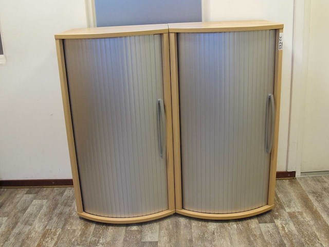 Kast - afbeelding 1 van  6