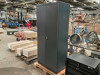 Kast - afbeelding 1 van  6