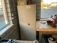 Kast - afbeelding 1 van  3