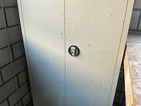 Kast - afbeelding 2 van  3