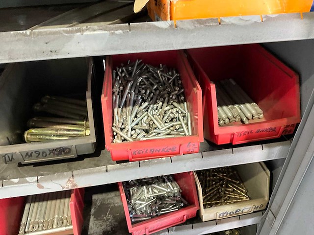 Kast - afbeelding 2 van  15