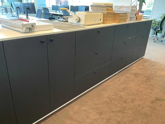 Kast - afbeelding 4 van  7
