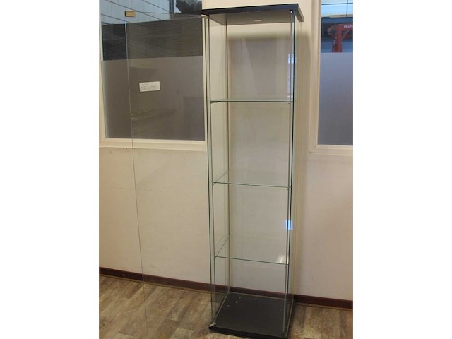 Kast - afbeelding 2 van  2