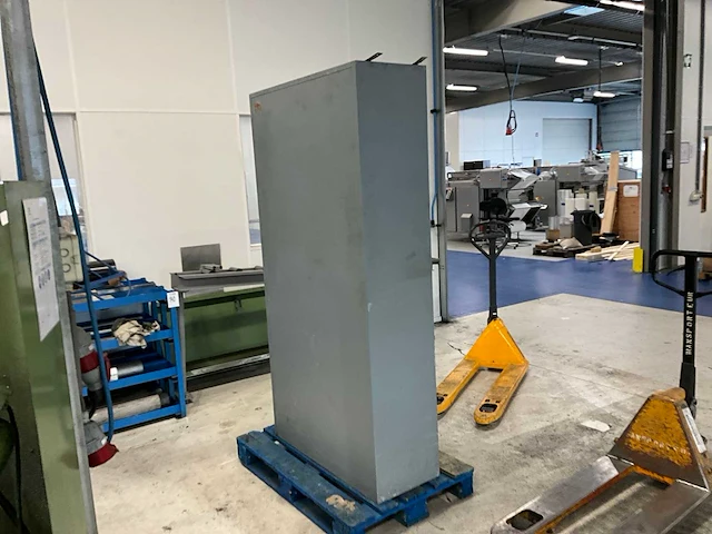 Kast - afbeelding 3 van  7