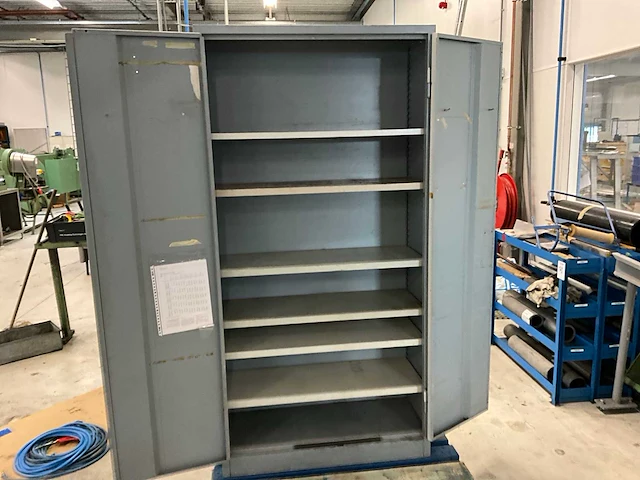Kast - afbeelding 5 van  7