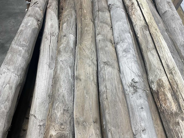Kastanje paal rond 180x8-10 cm (50x) - afbeelding 3 van  7
