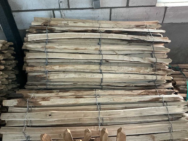 Kastanje schapenhekwerk 120cm hoog - 10 meter lengte per rol - 10 stuks - afbeelding 2 van  6