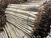 Kastanje schapenhekwerk 120cm hoog - 10 meter lengte per rol - 12 stuks - afbeelding 2 van  5